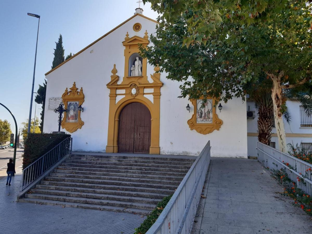Loft La Calahorra Con Posibilidad De Aparcamiento Pregunta Por El Pack Mas Amor Cordoba Exterior photo